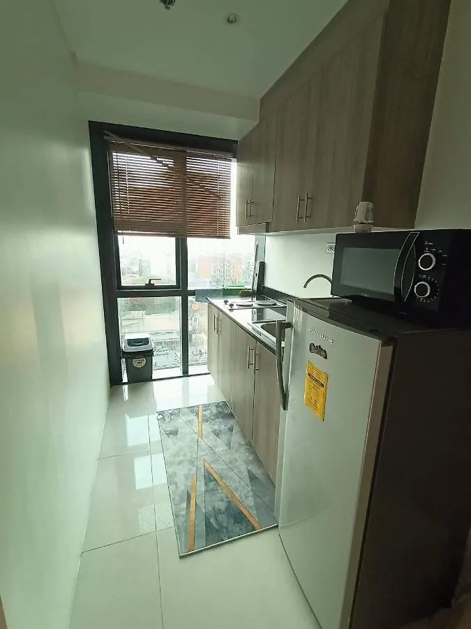 Fame Residences 2 Bedroom Pool View Manila Aparthotel